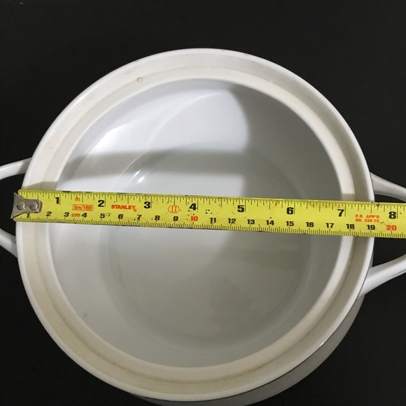Crown Victoria Fine China Lovelace Covered Casserole Dish Pot | Platinum Trim - Picture 13 of 13